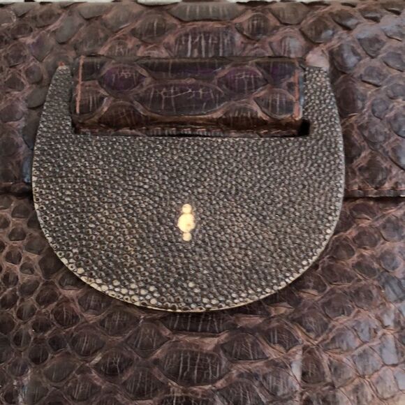 R & Y augousti - Picture 2 of 4